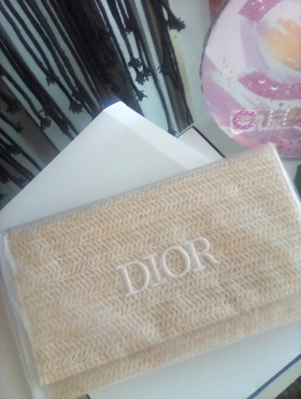 Dior Embroidered Beige Knit Macrame Clutch Luxury Designer Bag - Picture 6 of 9